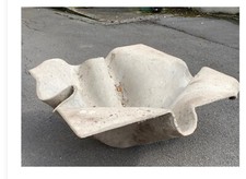 Willy Guhl Jardinière vintage vase mouchoir Fibro ciment design 