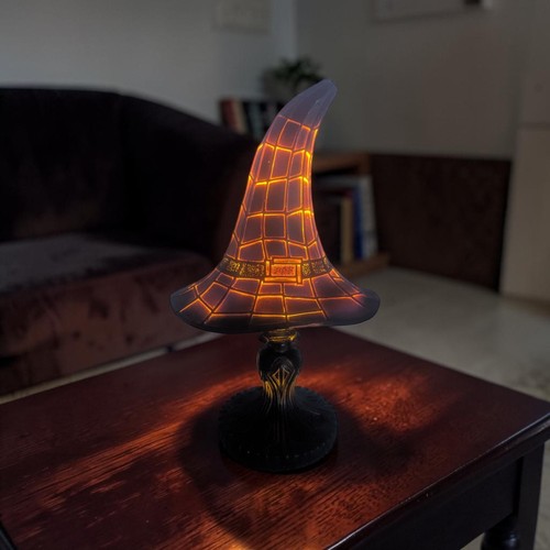 Lampe style chapeau - lampe,