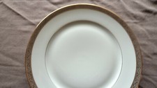 ASSIETTE PORCELAINE