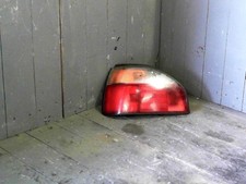 Feu arriere principal gauche