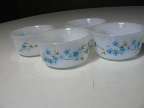 Magnifique lot ramequins - 4,