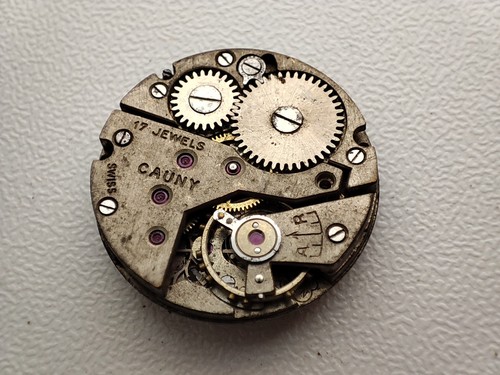 Derby 40n watch - 40n,