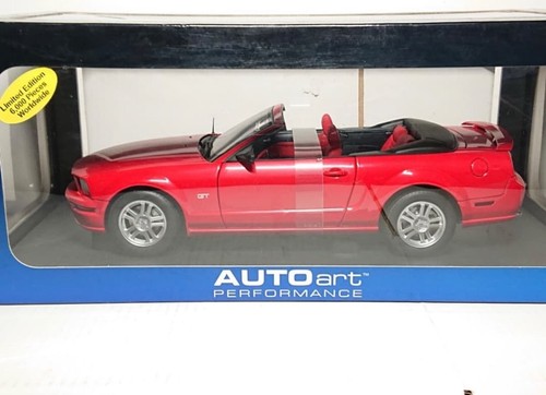 Autoart ford mustang gt - 1/18,
