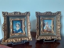 DEUX MINIATURES REPRESENTANT