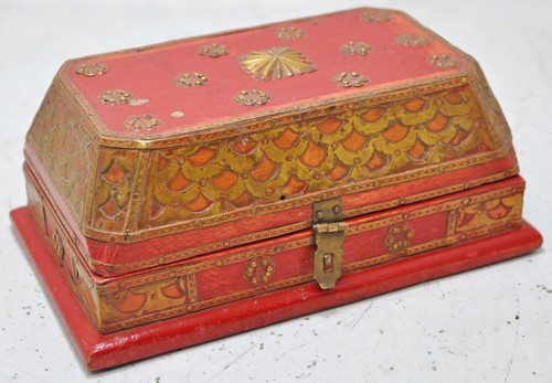 Bois vintage rouge bijoux - vintage,