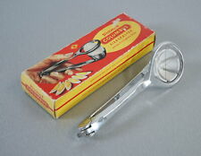 Ancien porteur coupe oeufs