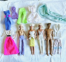 Lot Barbie vintage + Vêtements, Ken…