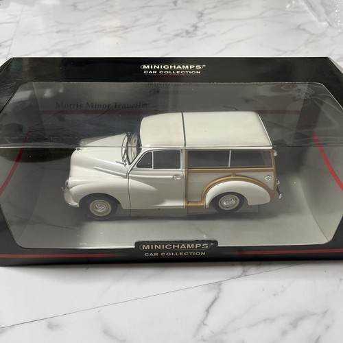 Avec boîte morris minor - [avec,