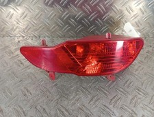 Anti brouillard arriere droit