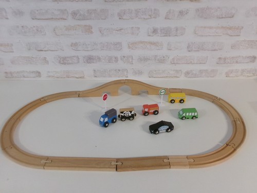 Circuit bois train ou de - circuit, en