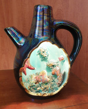 Vallauris, lampe veilleuse « cruche aux couleurs irisées », estampillée.