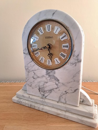 Horloge art déco vintage - art,