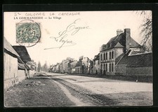 CPA La Commanderie, Le Village