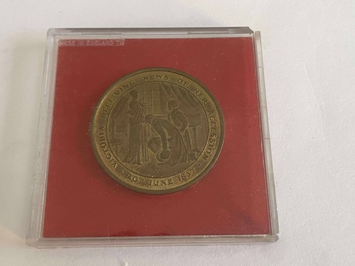 Ancienne medaille bronze - medaille,