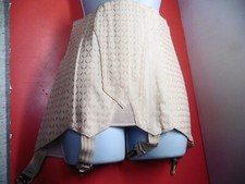 Lot 38 - Gaine porte jarretelle vintage des années  60 -70 - L'Aigle