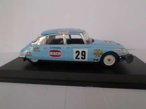 Citroen rallye du maroc - ds,