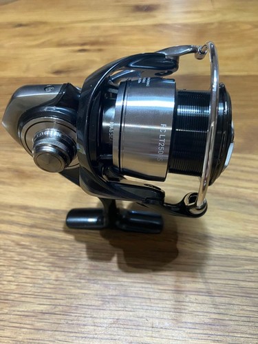 Moulinet toupie daiwa certate - daiwa,
