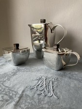 Service à thé en métal argenté Art Deco