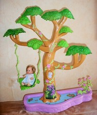 arbre balançoire avec bebe ( marque mattel barbie ) musicale