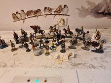ancienne collection 24 soldats de plomb