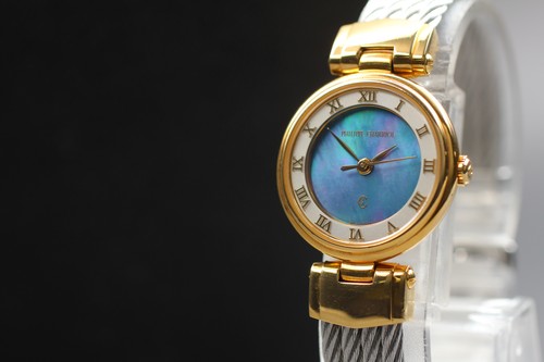 Presque comme neuve montre - comme, neuve]