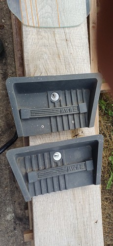 Couvercles vide poches bmw - couvercles,