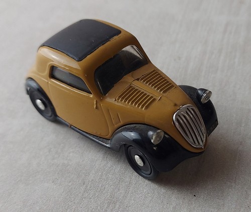 Ancienne voiture fiat - voiture,,