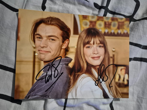 Signed autographe helene