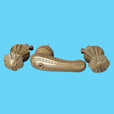 robinets de baignoire ancien