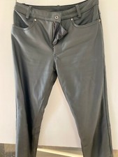 Pantalon cuir, moto femme 