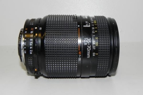 Objectif nikon 70mm f2 8 - objectif, af