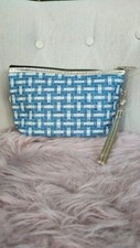 Pochette Artisanale Bleue Et
