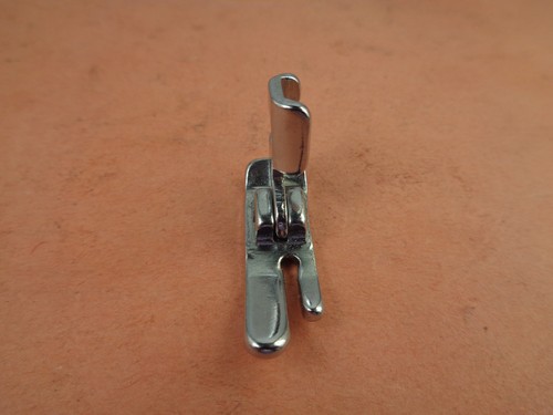 Singer featherweight 201 221 - singer,