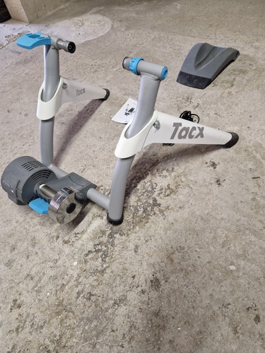Home trainer tacx - home, flow