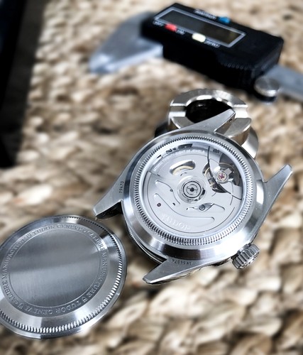 Sapphire caseback compatible - caseback,