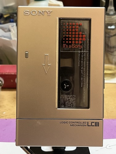 Sony portable cassette - portable,