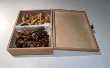 Boite de 32 pions d'echec ROI haut. 11,5 cm  PAWNS IN CHESS VINTAGE HENKE SCHACH