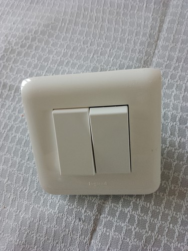 Legrand mosaic inter - al,