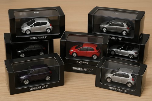 Voiture miniature toyota - miniature,