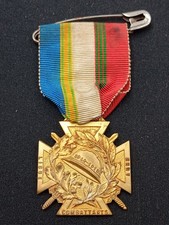 Y5/09/25 (REF28093) Médaille