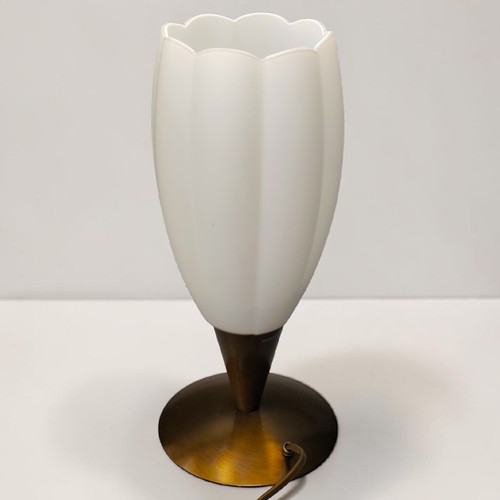 Mid century table lamp opaline - table,
