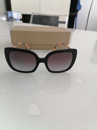Lunettes soleil burberry - lunettes,