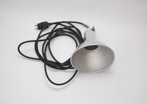 Pair cremer lamp clamp - of,