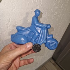 Jouet  ancien VESPA plastique  soufflé 12 cm x 16 cm