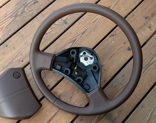 Volant cuir neuf pour t3 - volant,
