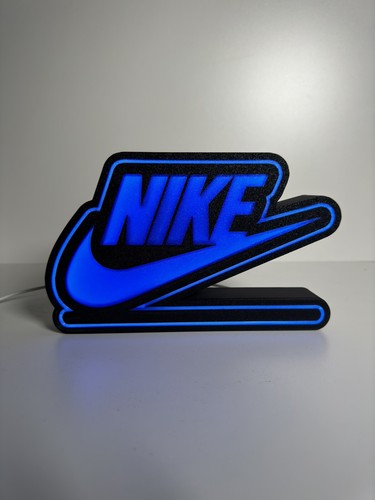 Blue and red nike - blue,