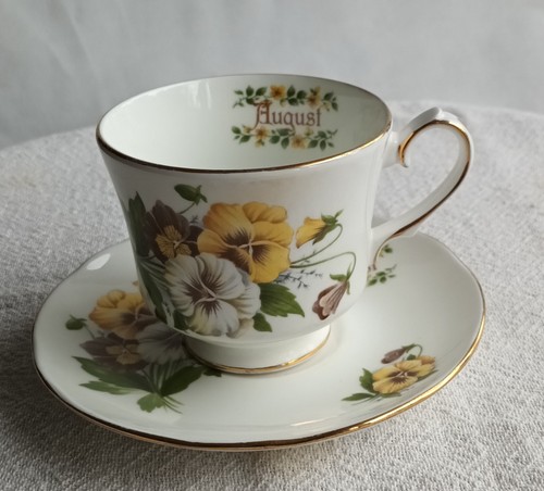 Tasse porcelaine anglaise - tasse,