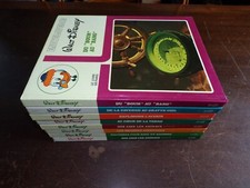 Lot de 8 livres " Encyclopédie Walt Disney le livre de Paris "