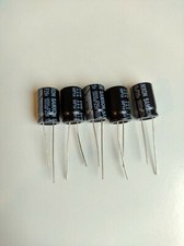 Lot de 5 condensateurs