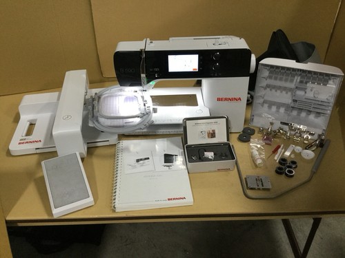 Bernina 590 sewing - b,